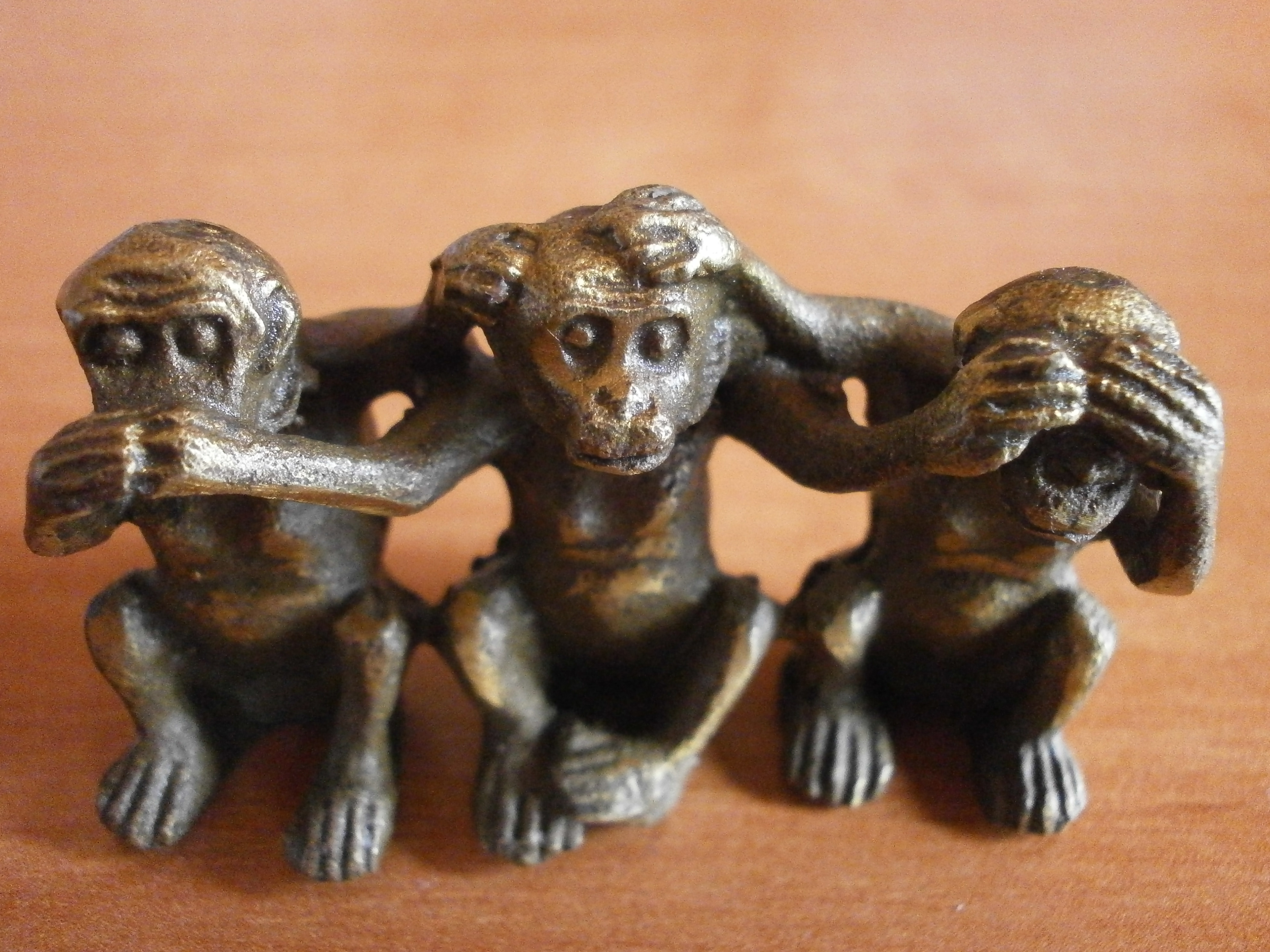 Tri múdre opice
